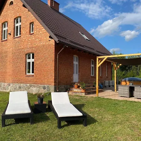 Semesterbostad Siedlisko Jesionna